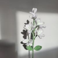 BRANCHE DE JASMINE EN CROCHET