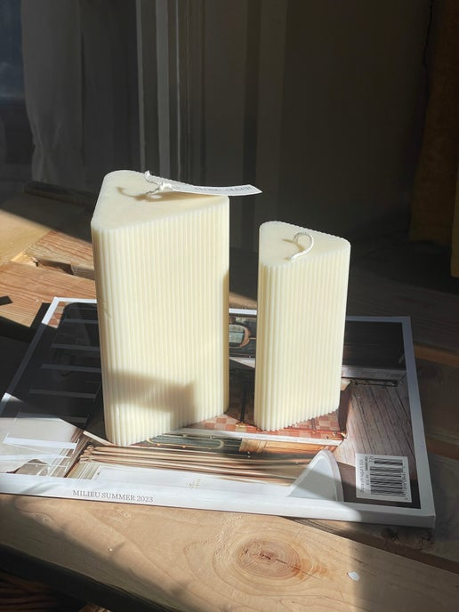 BOUGIE EN FORME DE PRISME