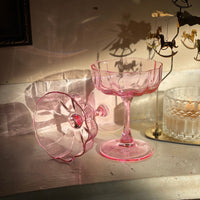 VERRE EN FORME DE PÉTALE