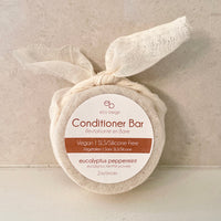 PLASTIC-FREE VEGAN CONDITIONER BAR FOR SILKY HAIR