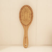 OVAL CUSHION BAMBOO BRUSH FOR VOLUMINOUS HAIR