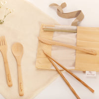 ENSEMBLE DE COUVERTS EN BAMBOU NATUREL