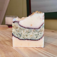 SOPHIE Goat's Milk Soap with Honey and Chamomile Macerate