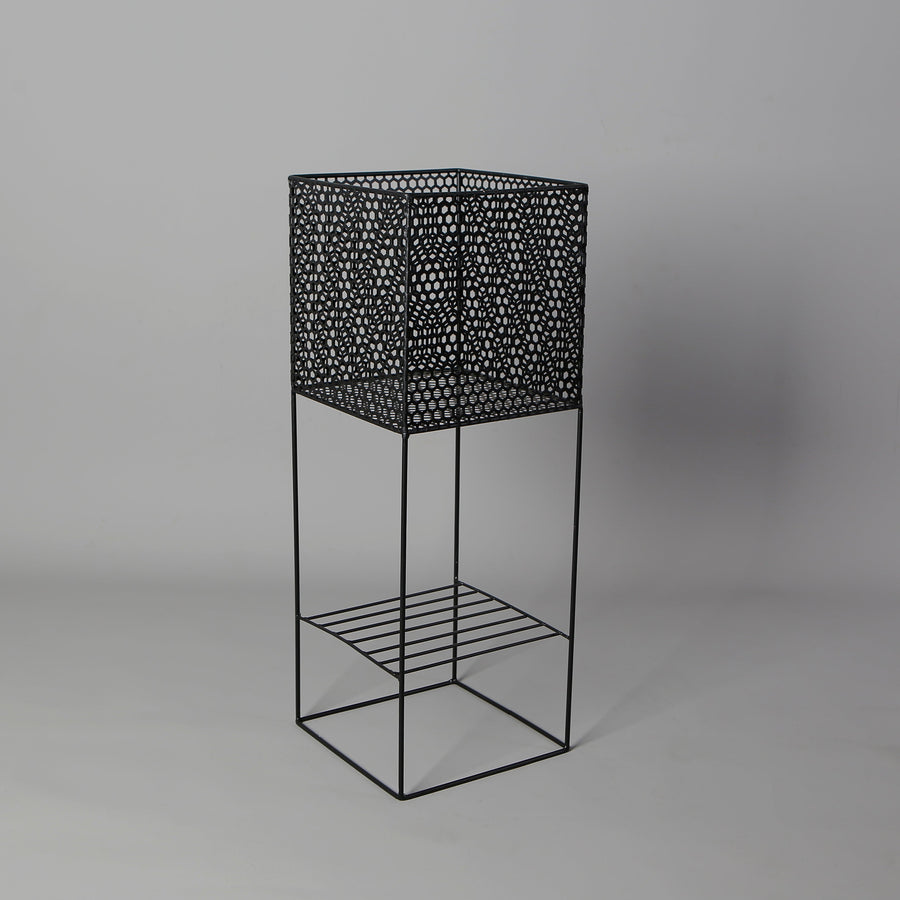 POT-PLANTER SURÉLEVÉ EN MÉTAL NOIR DESIGN CONTEMPORAINE POUR INTÉRIEUR-DÉCOR ÉPURÉE