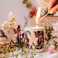 PETIT JARDIN BOUGIE ENVOUTANTE EAU DE LIS REUTILISABLE DECO