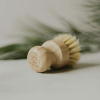 BAMBOO POT BRUSH PAR LA BAMBOO POUR CUISINE ÉCOLOGIQUE MANCHE DURABLE ET POILS SISAL NATURELS SANS PLASTIQUE