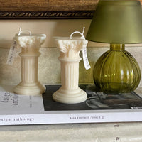 BOUGIE EN FORME DE COLONNE ROMAINE