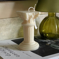 BOUGIE EN FORME DE COLONNE ROMAINE