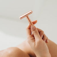 RASOIR DE SÉCURITÉ À LAME UNIQUE DURABLE ET ÉCOLOGIQUE DESIGN ÉLÉGANT POUR HOMMES EN QUÊTE D UN RASAGE PRÉCIS