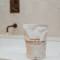 SEL DE BAIN, RÊVES DE CAMOMILLE ET NOIX DE COCO